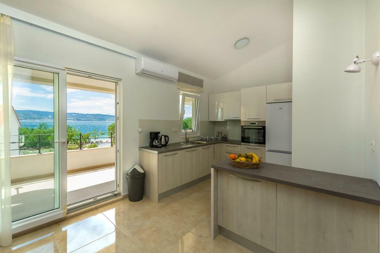 Apartments Villa Aquamarine Duće Kültér fotó